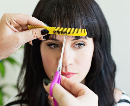 How to Trim Your Bangs
