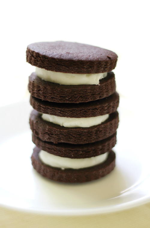 Homemade GlutenFree and Vegan Oreo Cookies