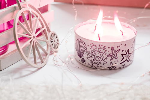 Upcycle Foods Tins into Doodled Tin Candles