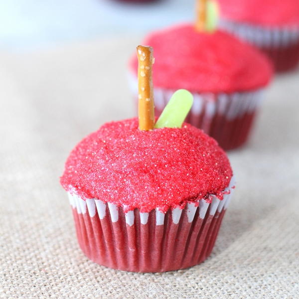Back to School Apple-Shaped Cupcakes