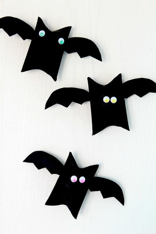 Toilet Paper Roll Halloween Bats