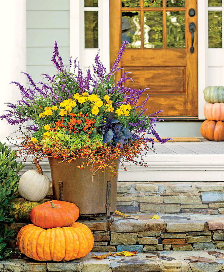 How to Make a Fall Planter | DIYIdeaCenter.com