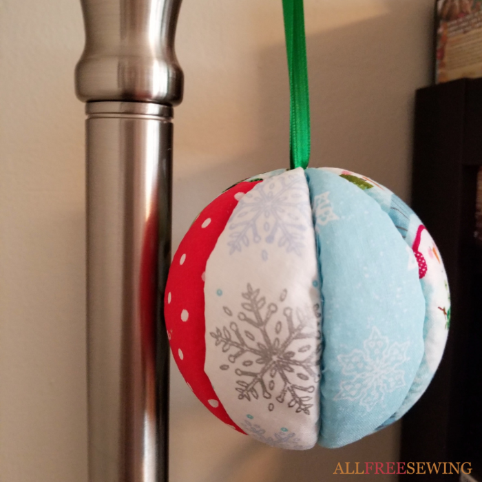 Simple NoSew Quilted Ornaments (with Printable Templates