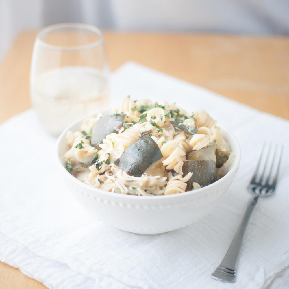 Slow Cooker Zucchini Pasta with Chicken