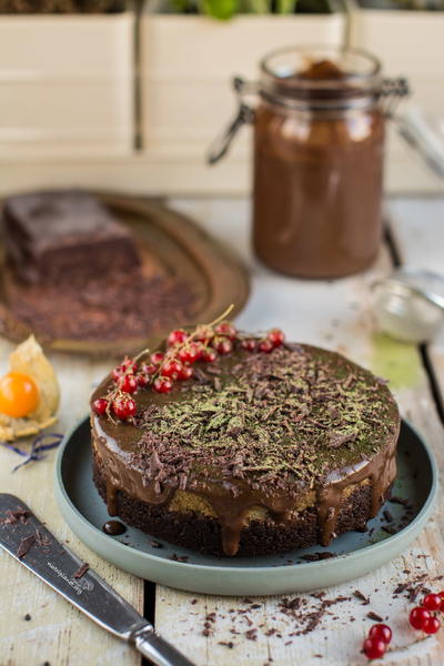 Vegan Matcha Cake