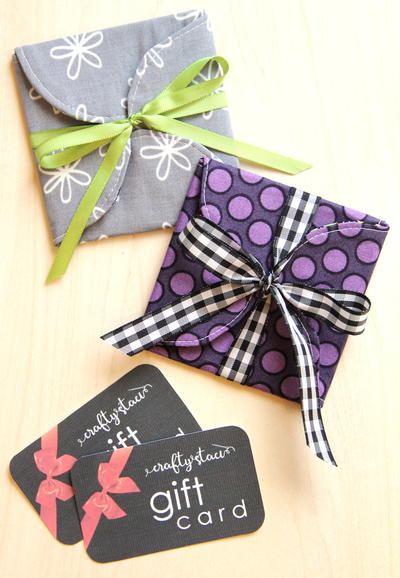 Curvy Fabric Gift Card Holder