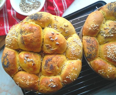 Honey Butternut Pull Apart Rolls