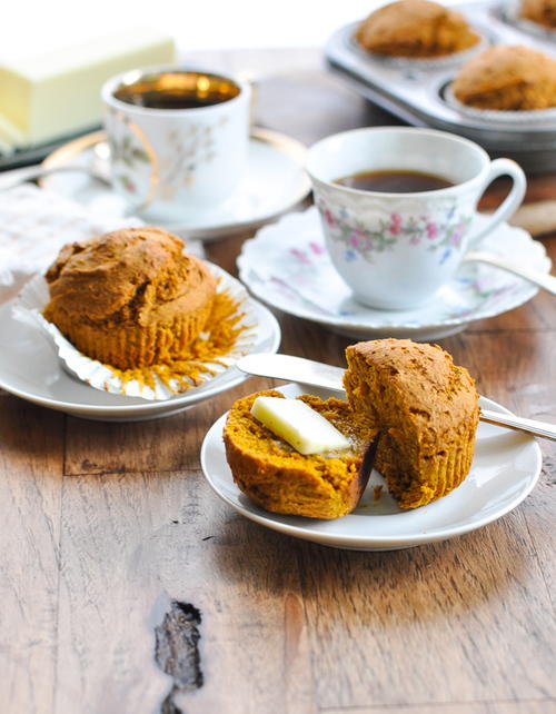 2-Ingredient Pumpkin Muffins