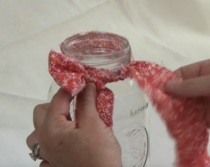 How to Tie a Fabric Bow on Mason Jar