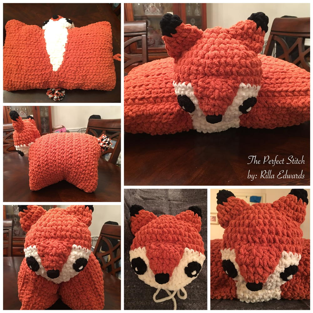 Fox Pillow | AllFreeCrochet.com