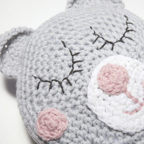 Girls Sleepy Teddy Pillow Crochet Pattern