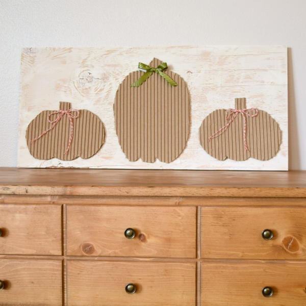 DIY Cardboard Pumpkins Wood Sign