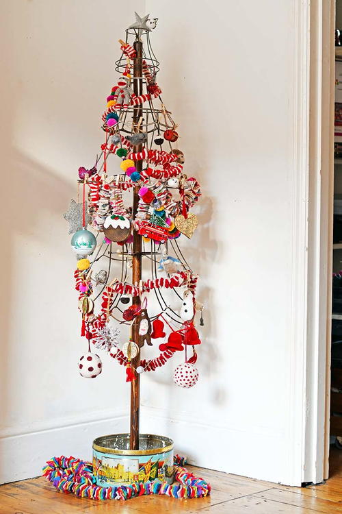 Upcycled Lamp Shade Christmas Tree