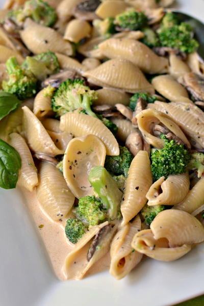 Pasta con Broccoli