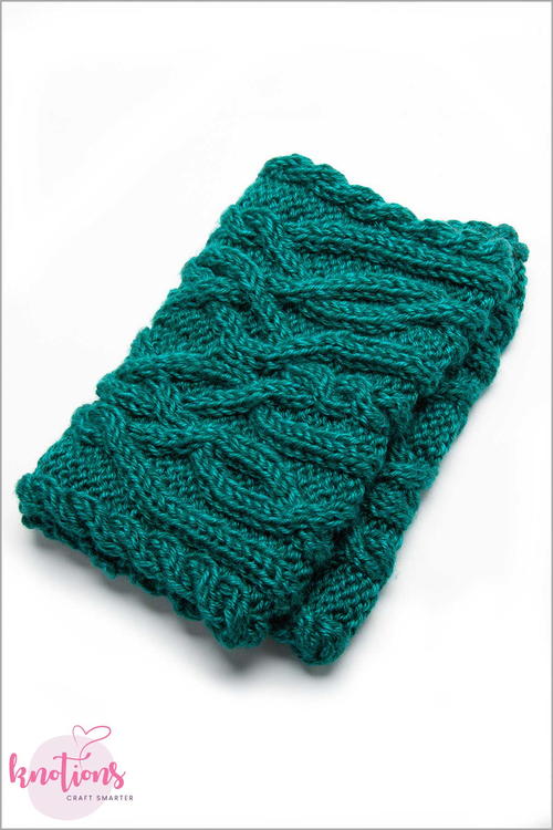 Celtic Cables Cowl