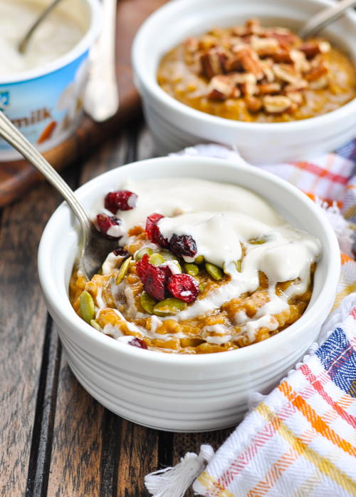 Pumpkin Spice Slow Cooker Oatmeal