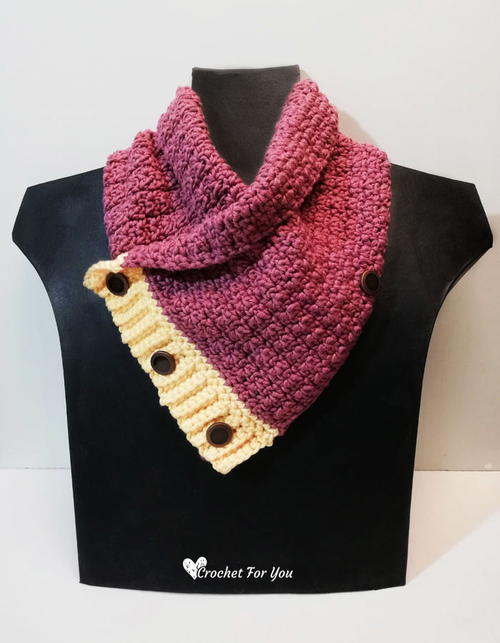 Crochet Samara Buttoned Cowl