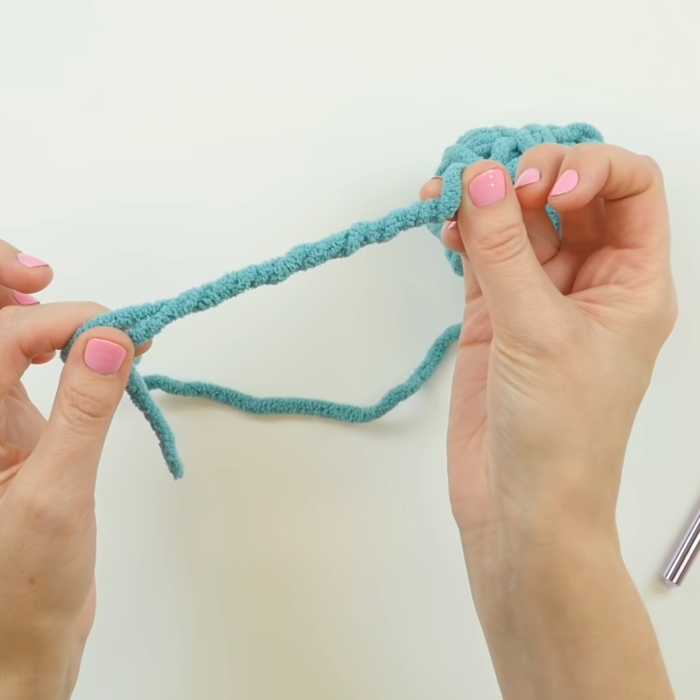 Tips & Tricks for Preventing Yarn Splitting While Crocheting