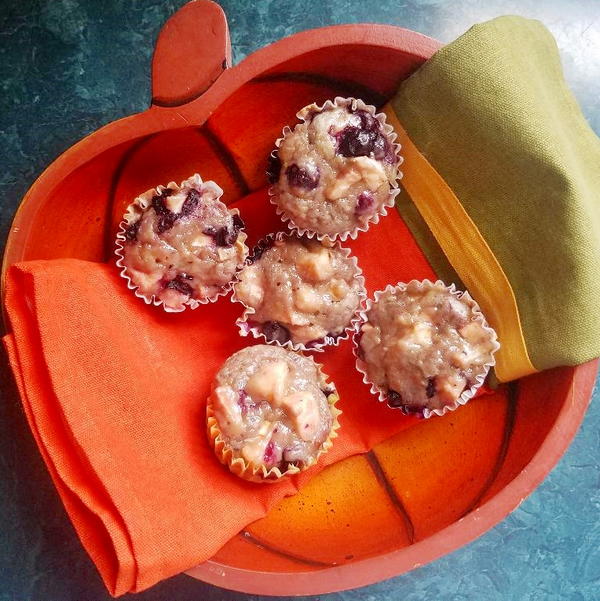 Apple Blueberry Muffins