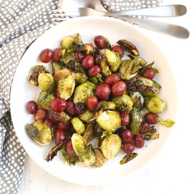 Balsamic Roasted Brussels Sprouts with Grapes