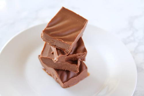 Rich 3 Ingredient Chocolate Keto Fudge