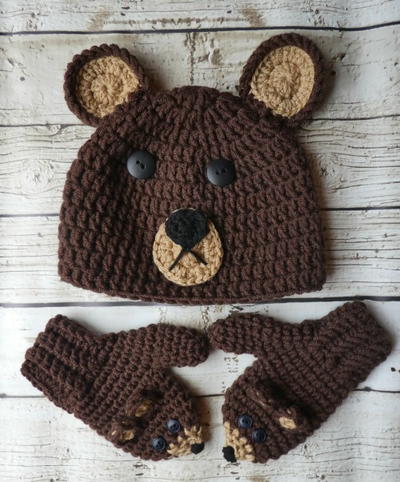 Cute as a Bear Hat & Mitten Set