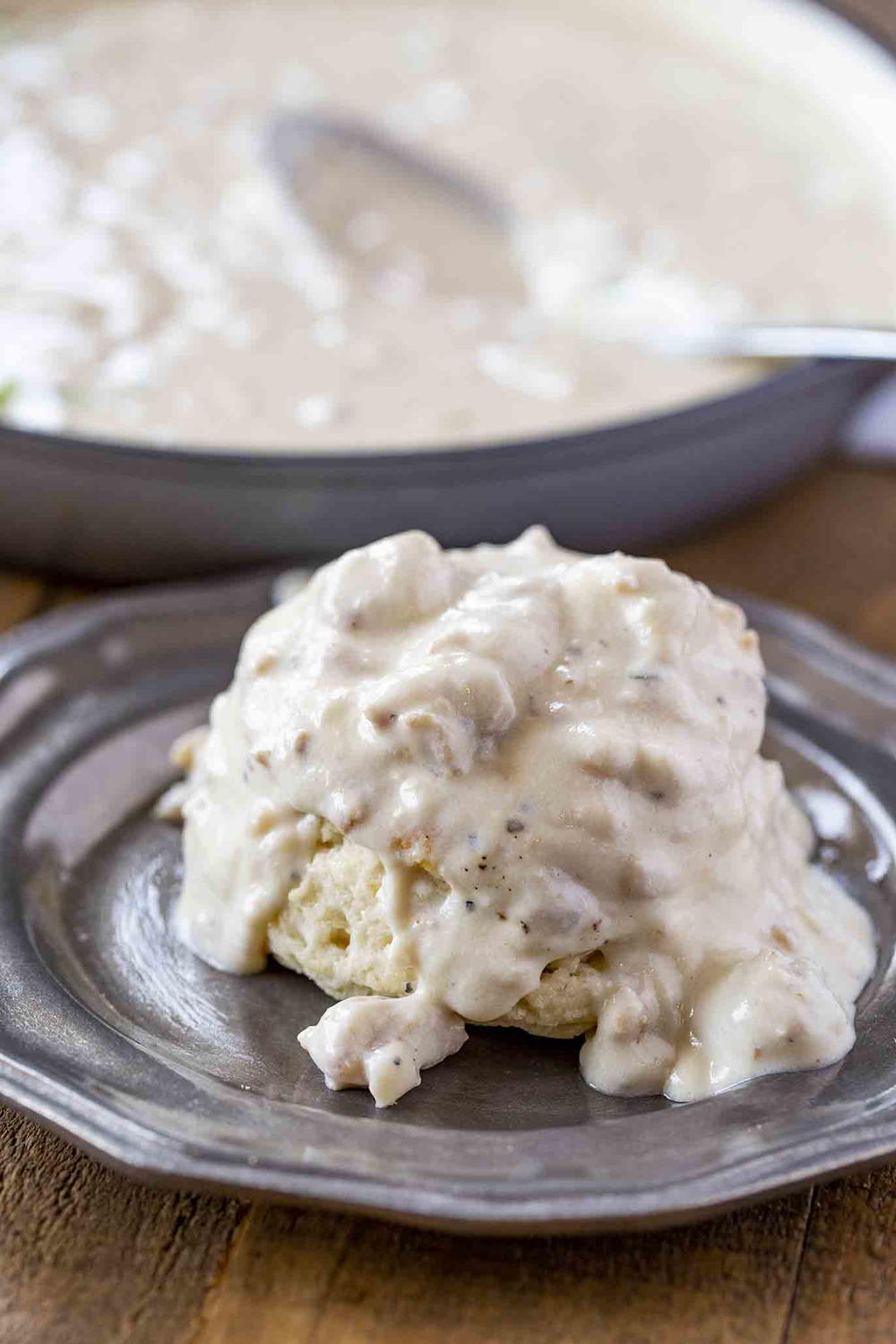 Biscuits and Gravy | FaveSouthernRecipes.com