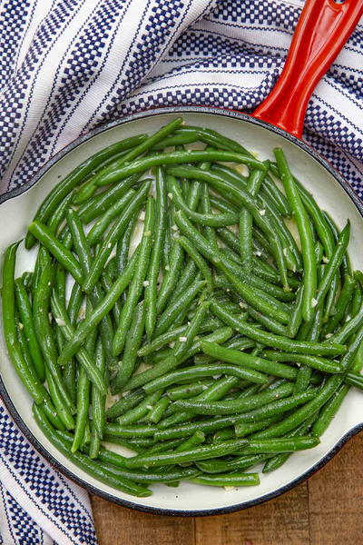 Sauted Green Beans | FaveSouthernRecipes.com