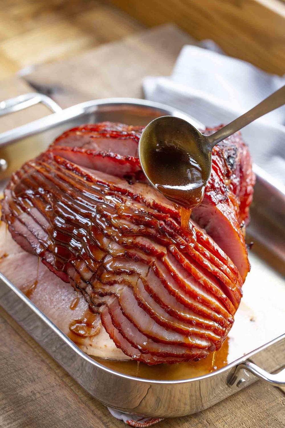 Brown Sugar Ham Glaze | RecipeLion.com