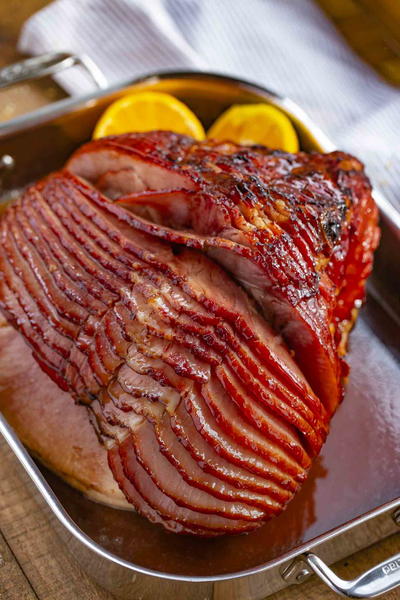 Baked Ham with Brown Sugar Glaze 