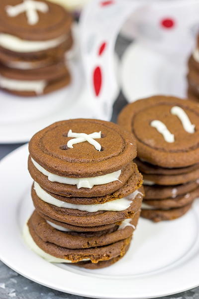 Gingerbread Button Cookies