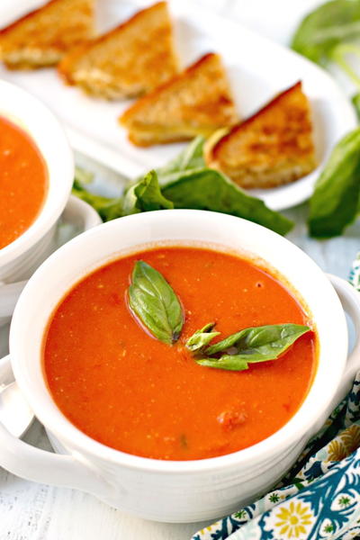 Copycat Panera Tomato Basil Soup