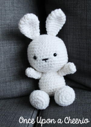 classic amigurumi bunny