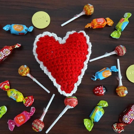 Crochet Heart Decoration or Pin Cushion