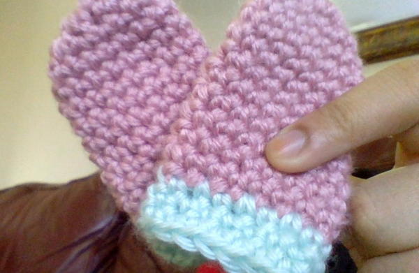 Sweet Strawbaby Mittens