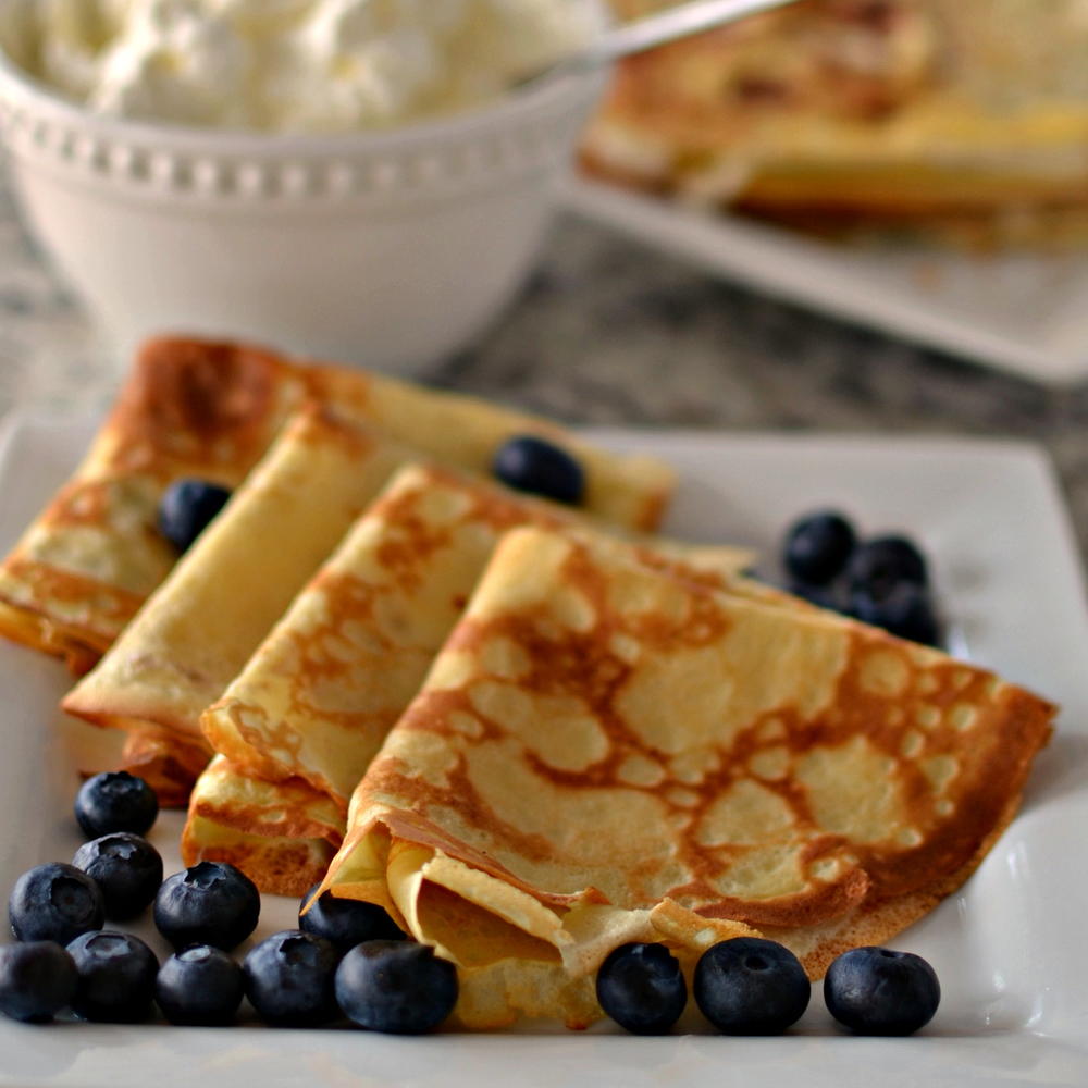 Crepe Recipe Easy For One Easy Crepe Recipe | TheBestDessertRecipes.com