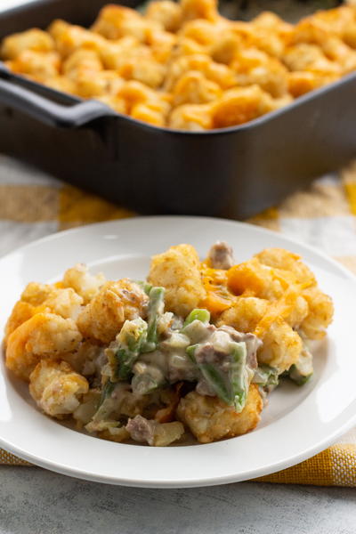 Easy Slow Cooker Tater Tot Casserole