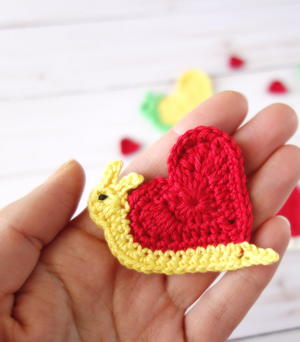 Valentine’s Day Heart Snail