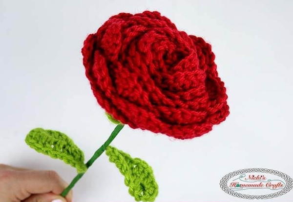 10 Quick To Crochet Gifts For Mom! 