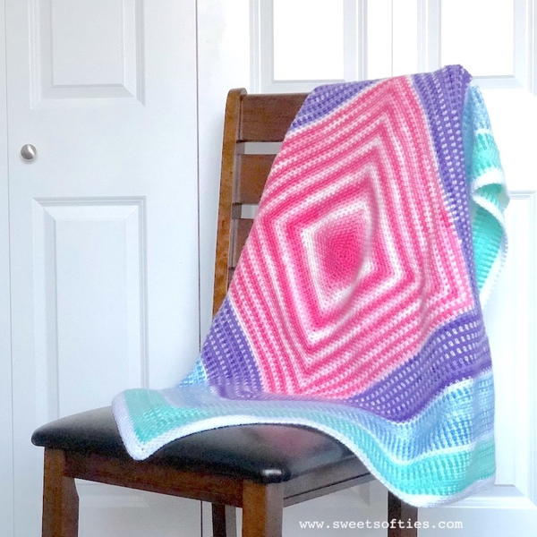 Merry Go Round Crochet Blanket | AllFreeCrochet.com