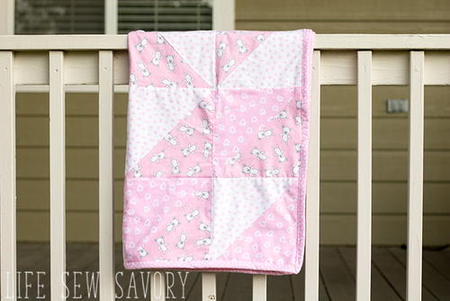Triangle Baby Quilt Pattern