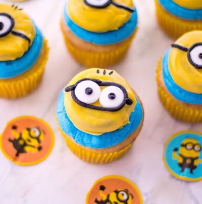 Minion Cupcakes