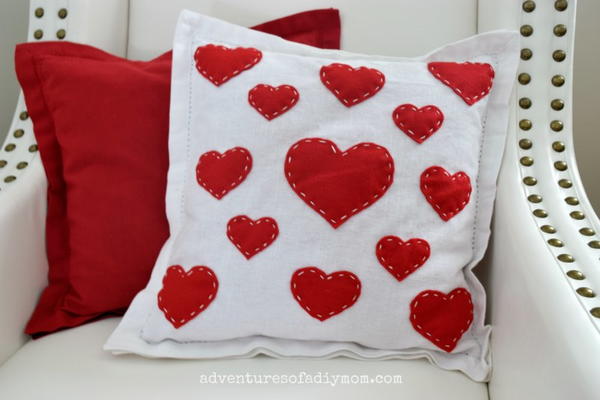 Easy Throw Pillow Covers for Any Season
