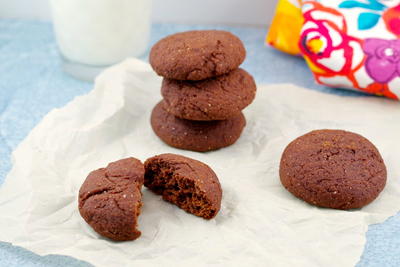 Healthy Red Velvet Cookies