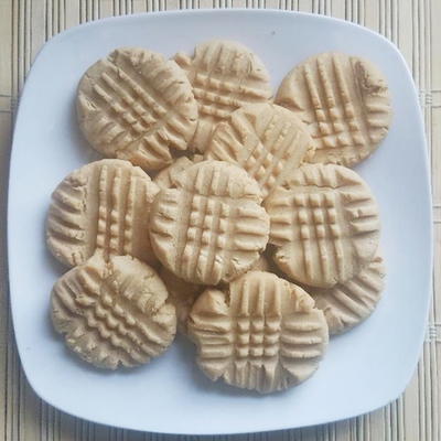 Game Day Peanut Butter Cookies