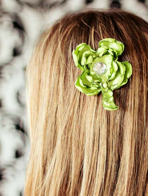 Chic Shamrock Hair Clip