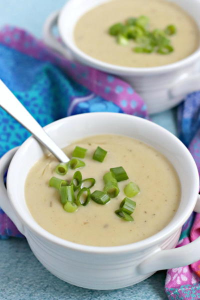 Instant Pot Vegan Potato Leek Soup