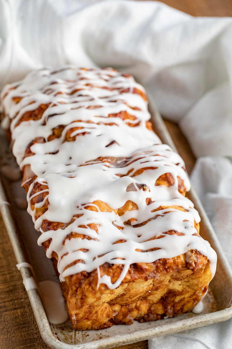Apple Fritter Bread | RecipeLion.com