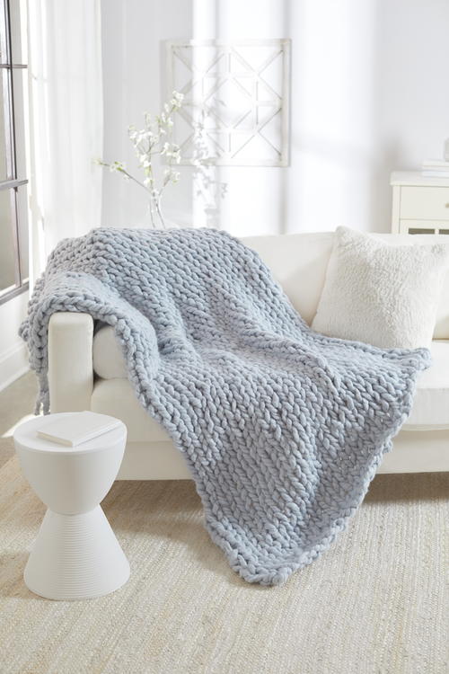 No Needles Knit Blanket