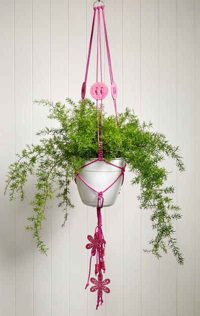 Craft Lovers DIY Macrame Plant Hanger